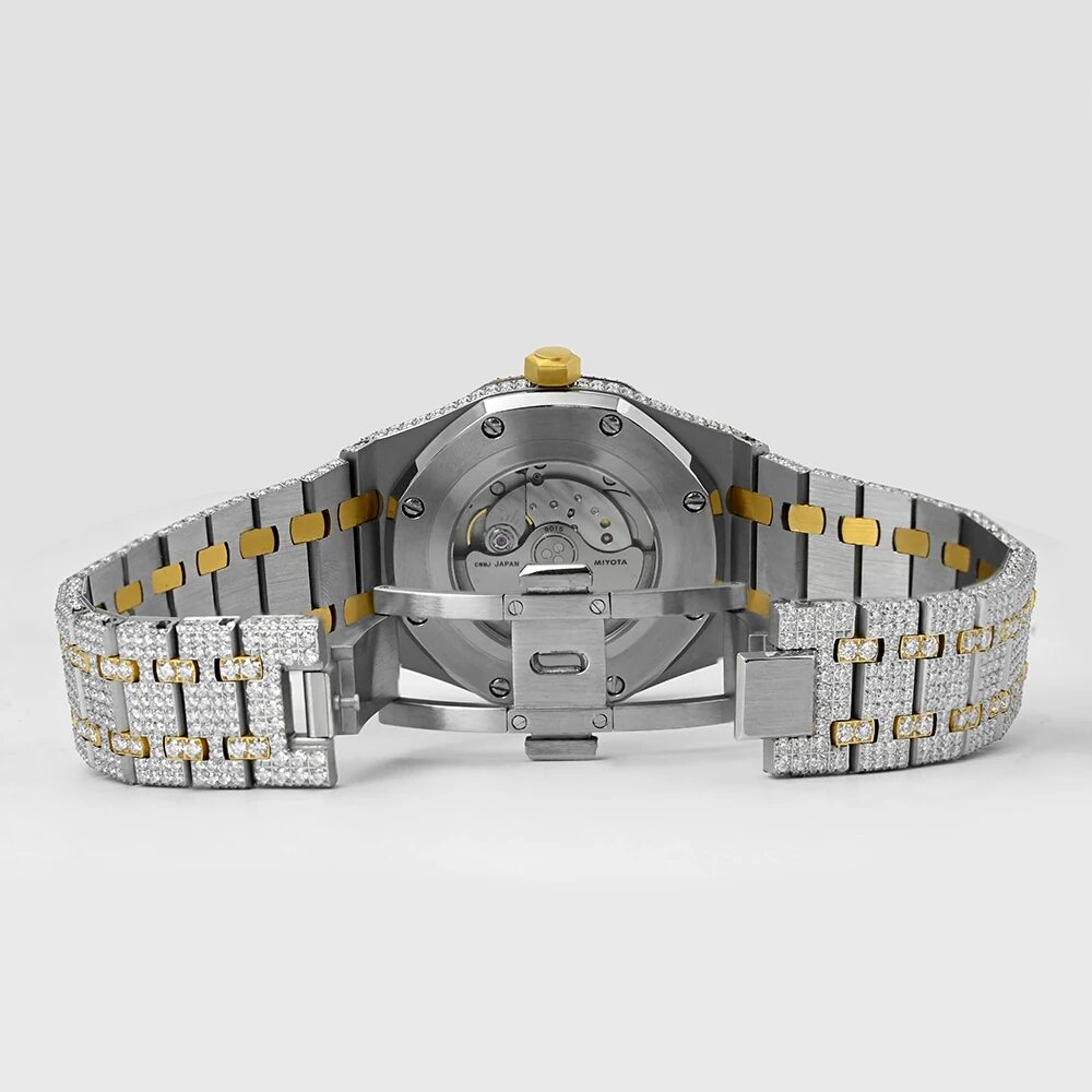 Case back and fully set two-tone bracelet